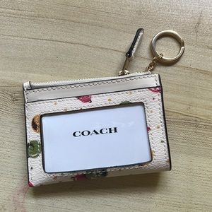 Coach ID Keychain Card Holder Christmas Print